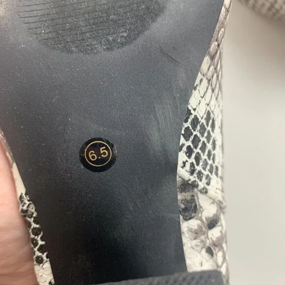 Lulus Womens Ankle Booties Black Size 6.5 Snakeskin Pointed Block Heels - Picture 7 of 9